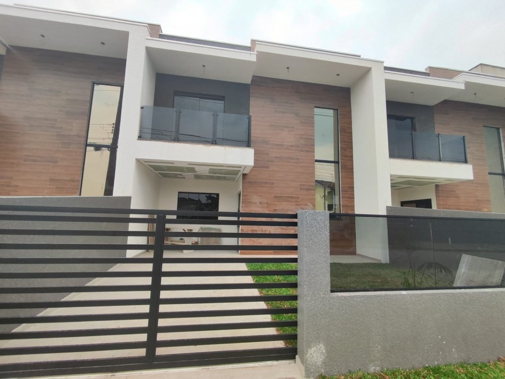 Sobrado - Venda - Praia de Leste - Pontal do Paran� - PR